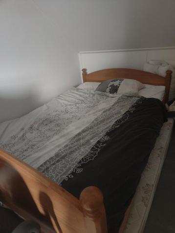 2pers bed incl nachtkastje