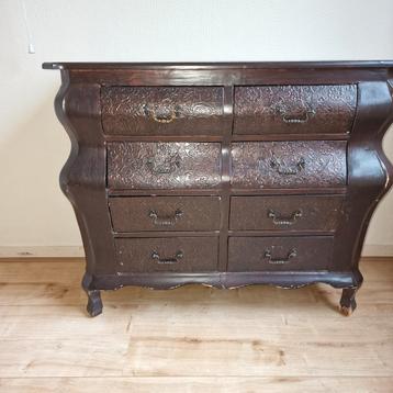 Buikkastje met 8 lades