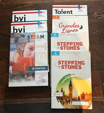 Diverse schoolboeken nieuw