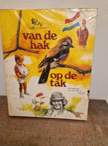Boek Rien Poortvliet in verpakking 'Van de hak op de tak'