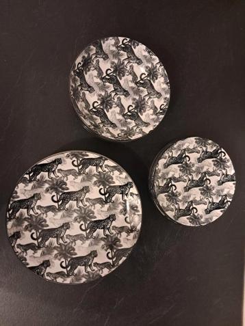 servies zeer nette staat Gratis of doe