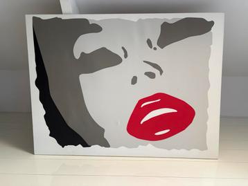 Abstract doek met vrouwengezicht