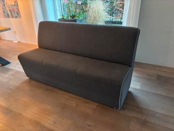 Eetkamer bankje grijs