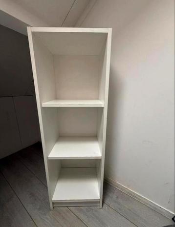 Witte vakkenkast van Ikea - 120x40x30cm - Gratis!