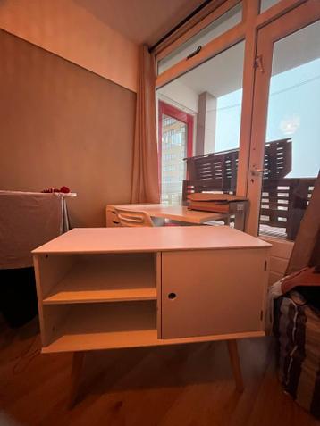 (Tv) kastje met opbergruimte