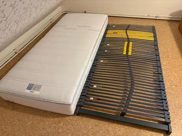 Gratis lattenbodem met matras 9 x 210
