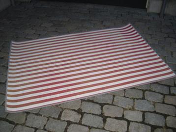 Gratis 2 stuks vloerkleed 133 x 195 cm