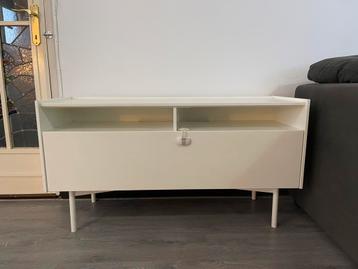 Televisiemeubel GRATIS
