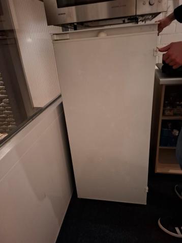Koelkast inbouw hoog model GRATIS dinsdagavond ophalen