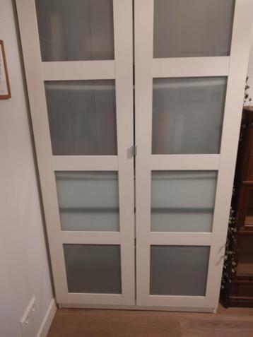 Gratis Ikea Pax kast wit met Bergsbo deuren