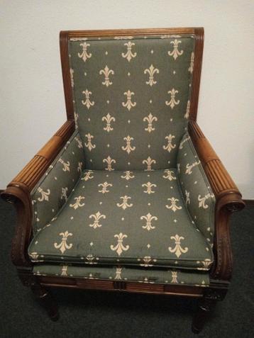 2 klassieke fauteuils