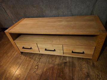 Gratis stevige tv meubel