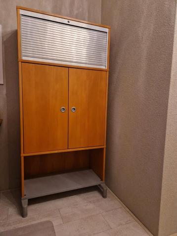💥GRATIS💥 IKEA kantoorkast, in goede staat.