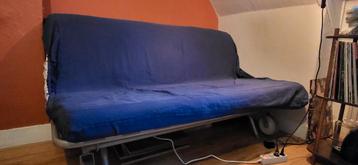 Compact Slaapbankje - Ideaal voor Kleine Ruimtes