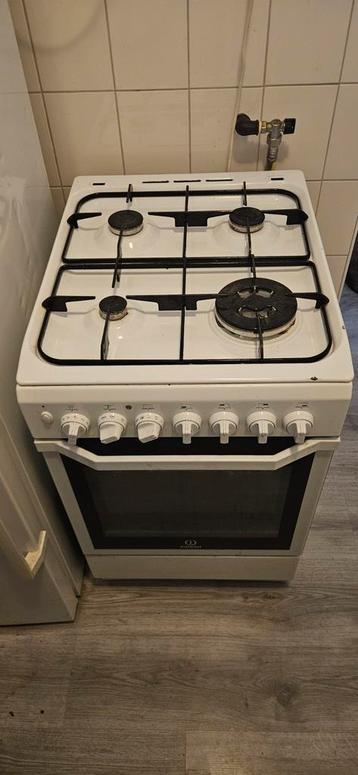 Indesit Gasfornuis - Gebruikt, Werkend