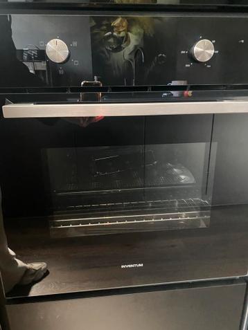 Zwarte Inventum inbouw oven 60x60