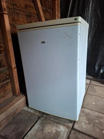 tafelmodel vrieskastje. Zwolle Stadshagen