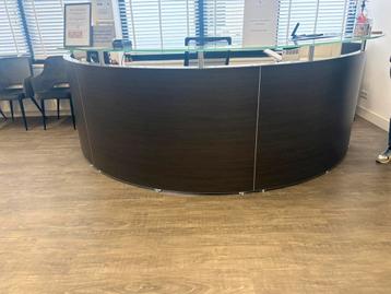 Ontvangstbalie gratis af te halen op 14/2/26