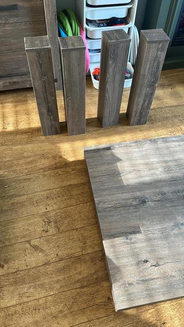 Gebruikte Eettafel - 163,5 x 101,5 cm