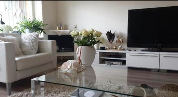 GRATIS Hoogglans Witte TV Kast 2stuks