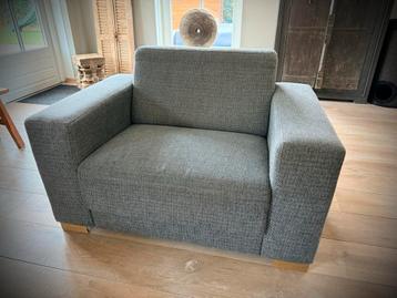 Grijze loveseat - ‼️ Gratis ophalen‼️