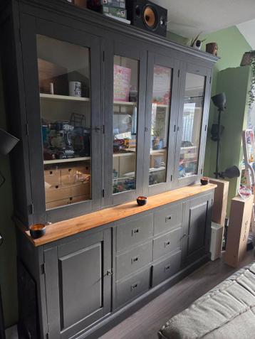 GERESERVEERD Buffetkast zsm ophalen