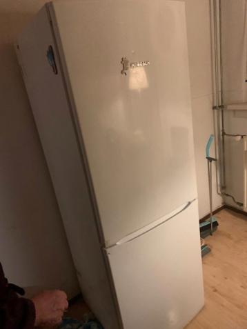 Gratis Koelkast en Fornuis - Werken Nog Goed!