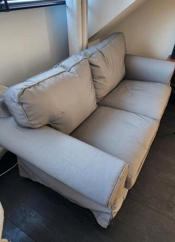 Ektorp 2-zitsbank - Lichtgrijs - Zo goed als nieuw!