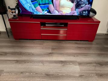 Mooi hoogglans tv-meubel