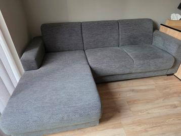 Gratis af te halen bank met chaise longue