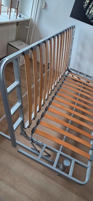 Ikea Slaapbank Bedframe 140x200 - Drie standen