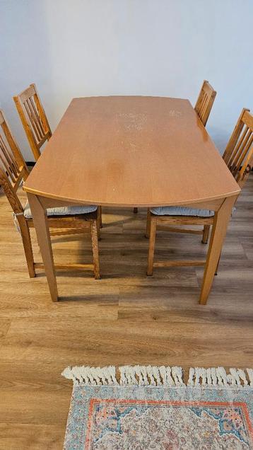 uitschuifbare eettafel