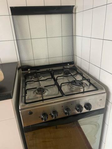 GRATIS SF TR HALEN!! Gasfornuis - Koken op gas