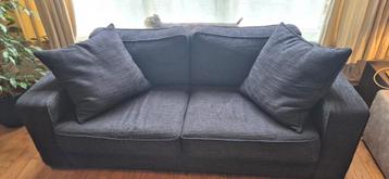 Gratis bank en 2x bijpassende stoeltjes