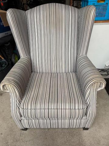 Comfortabele oorfauteuil – gratis af te halen