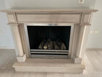 KAL FIRE op gas met marmer schouw, al afgekoppeld, Moet weg!