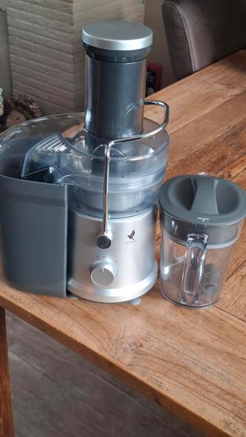 Te koop novaware sapcentrifuge Juicer voor groenten en fruit