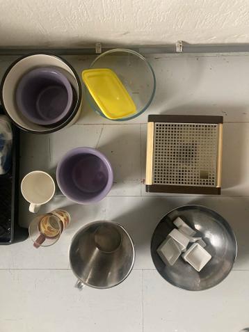 Diverse keukenartikelen gratis af te halen