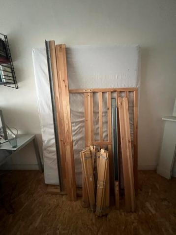 IKEA TARVA 140X200 Compleet met matras