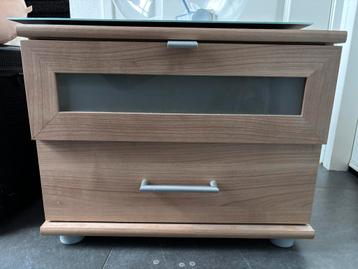 Nachtkastje gratis ophalen