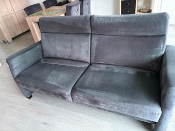 koop 2,5 zitbank  en fauteuil kleur donkergrijs