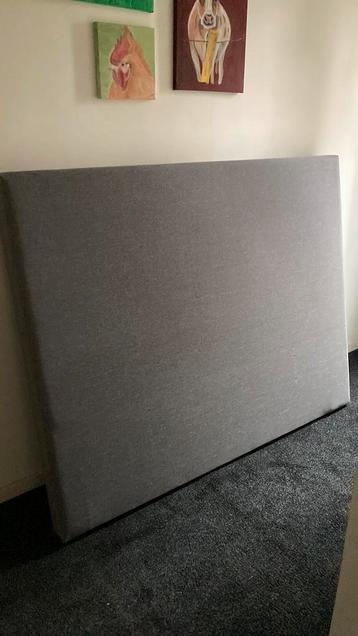 Hoofdboard bed gratis