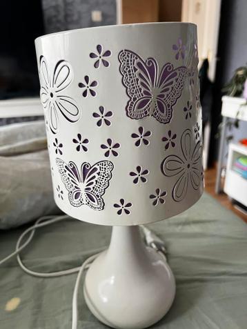 Schattig lampje voor kinderkamer