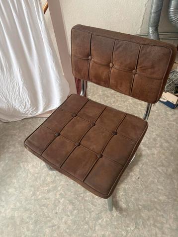 Eetkamerstoelen 6 stuks gratis