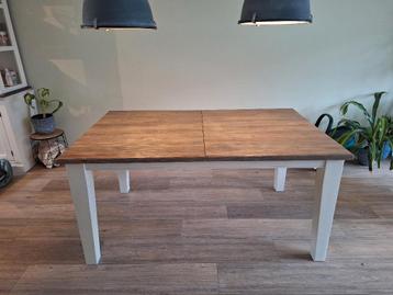 Gratis op te halen: inklapbare eettafel