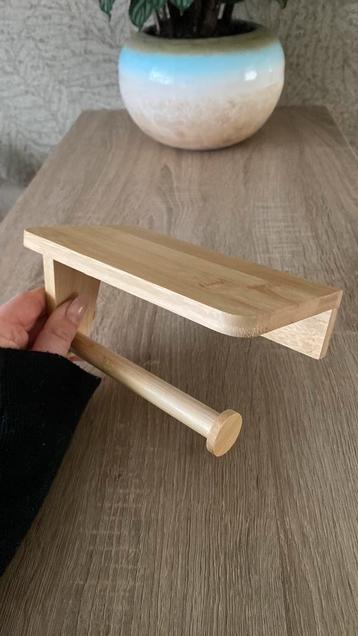 Gratis toiletrolhouder NIEUW