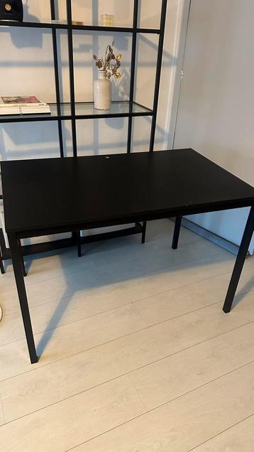 GRATIS Ikea SANDSBERG eettafel