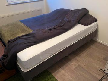 Boxspring bed gratis