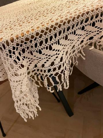 Gehaakt tafelkleed - 2 meter