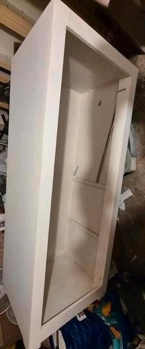 Eenpersoons kleerkast